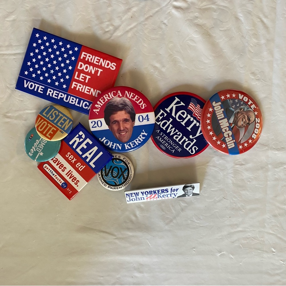 Political and Campaign Pins